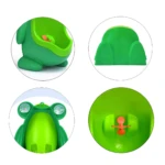 Orinal entrenador verde para niños con diseño de sapo, vista frontal y lateral.