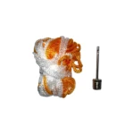 Cuerda trenzada blanca y naranja y aguja metálica para inflar balones.