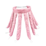 Rizador en frío pulpo rosa de tela satinada, ideal para trenzar cabello sin calor.