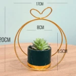 Suculenta artificial pequeña en maceta verde con marco dorado, 20cm alto.