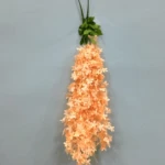 Mini glicinia artificial colgante color durazno, con tallos verdes, ideal para decoración.