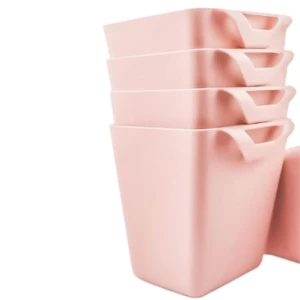 Pila de 4 organizadores rosados para colgar, con manijas, 12 cm de alto.