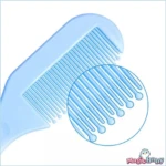 Peine azul claro para bebé con puntas redondeadas, ideal para cabello delicado.