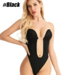 Body negro escotado con encaje y tiras transparentes, ideal para vestidos profundos.