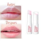 Set x2 bálsamos reparadores labiales Peach Bioaqua. Labios antes y después de aplicar, con dos unidades del producto.
