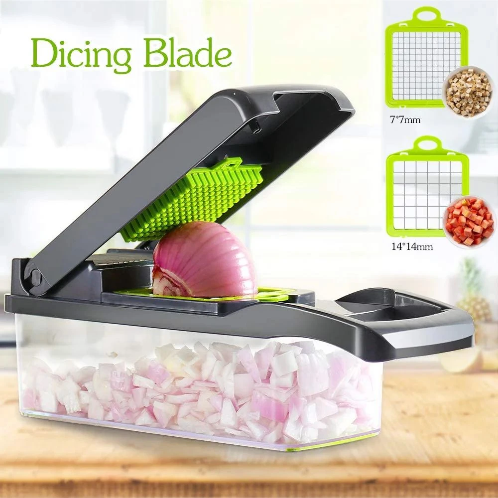 Cortador de cebolla en acción con cuchillas intercambiables de 7x7mm y 14x14mm para picar verduras.