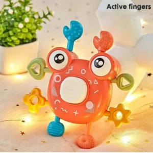 Juguete cangrejo naranja para bebé, con texturas y formas para estimular los dedos.