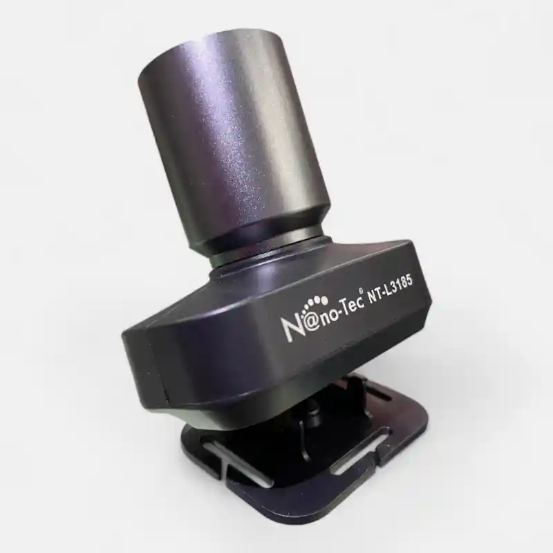 Linterna Nanotec NT-L3185, gris metálico, con base ajustable para montaje.