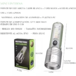 Linterna LED multifuncional plateada, 450-500LM, IPX5, con caja de empaque que muestra dimensiones.