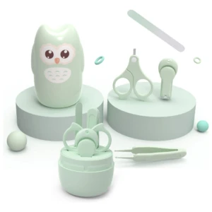 Kit de cuidado de uñas para bebé en color menta con tijeras, cortaúñas, lima y pinzas, todo en un adorable estuche de búho.