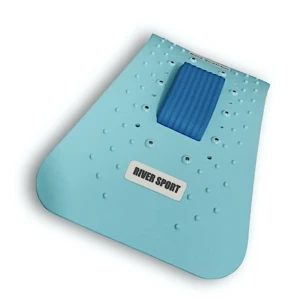 Arco de yoga azul claro marca River Sport para estirar la espalda con relieve texturizado.