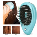 Cepillo iónico masajeador azul para cabello, reduce caída y alivia estrés. Se muestra con demostración y antes/después.