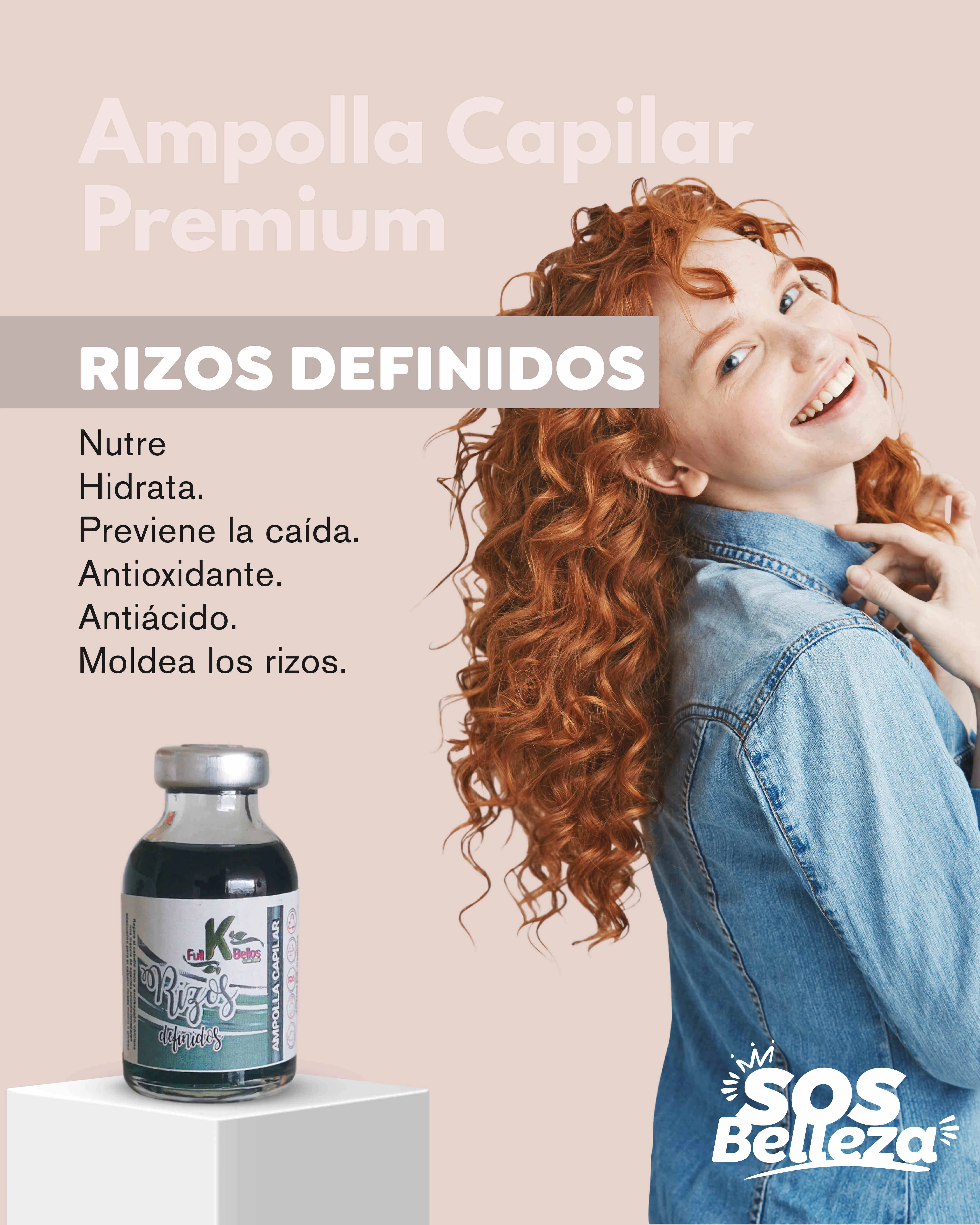 Ampolla capilar Premium Rizos Definidos sobre base blanca junto a mujer pelirroja de cabello rizado; el producto nutre, hidrata y define los rizos.