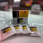 12 sobres de mascarilla Karsell Maca Power Collagen para reparar cabello seco y dañado.