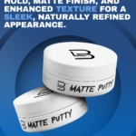 Dos envases blancos de cera para peinar Matte Putty Lv3, apilados sobre un fondo circular azul, resaltan su acabado mate y fijación flexible.