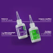 Dutonic loción anticaída, dos envases blancos con aplicador, uno morado y otro verde, sobre fondo morado.