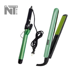 Set de plancha y rizadora con recubrimiento en tono verde, incluye cable eléctrico, diseño ergonómico y placas alisadoras para peinados profesionales.