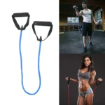 Set x2 bandas de resistencia azules con asas negras, una usada por un hombre y otra por una mujer.