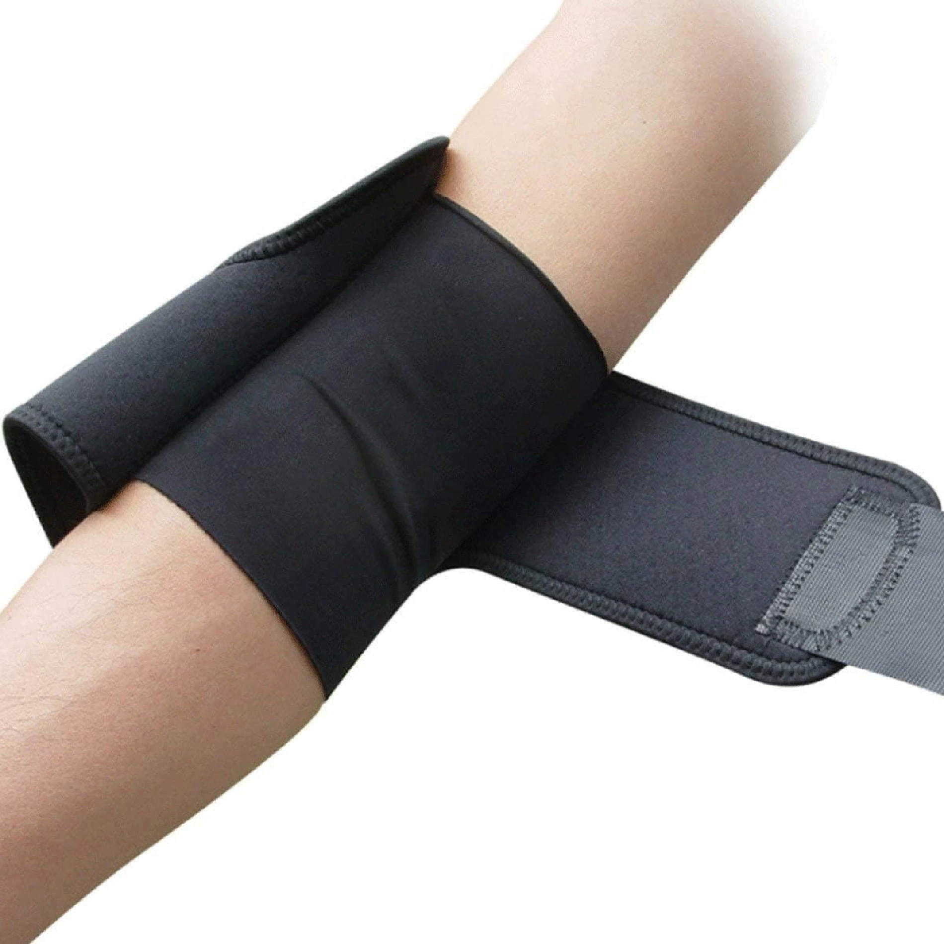Codera ortopédica ajustable de neopreno negro para protección del codo.