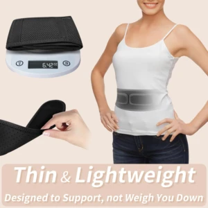 Faja lumbar ligera de tela negra y transpirable, se muestra en báscula y en uso.