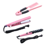 Kit de peinado rosa que incluye una plancha de cerámica, un rizador en espiral y un peine guía tipo pinza, todos con cable de conexión integrado.