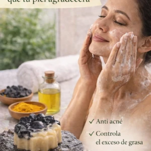Jabón artesanal de carbón activado y cúrcuma para limpieza profunda, control de grasa y acción anti acné.