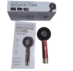 Cepillo masajeador capilar eléctrico color rojo con luz infrarroja y dispensador de aceite, presentado junto a su caja y empaque original.