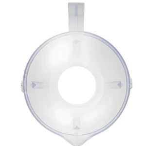 Vaso plástico transparente para licuadora, con asa y centro circular visible.