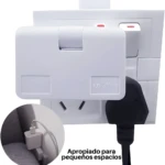 Adaptador extensor blanco para tomacorriente, 3 puertos, compacto, ideal para espacios pequeños.