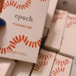 Caja de Barra Exfoliadora Aclarante Epoch con Barro Marino, 100g, 3.4 Oz.
