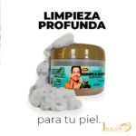 Mascarilla facial de carbón activado en tarro dorado, para limpieza profunda, con espuma alrededor y el texto "para tu piel".