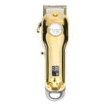 Cortadora de cabello profesional Kemei KM-1986 inalámbrica en color dorado brillante, con pantalla digital frontal y palanca de ajuste lateral metálica.