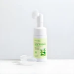 Espuma facial limpiadora Aloe Vera Bioaqua refrescante y humectante con aplicador, 150ml.