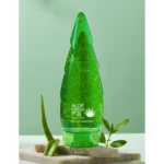 Frasco de gel refrescante de aloe vera verde con burbujas y hoja de aloe, con texto en blanco.