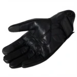 Guante negro de cuero para moto, con diseño acolchado y etiqueta "MOTORWOLF". Ideal para protección.