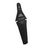 Guardabarros trasero negro flexible ASS SAVERS, ideal para MTB, protege de barro y salpicaduras.
