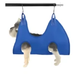 Hamaca azul para aseo de perros y gatos, facilita corte de uñas.