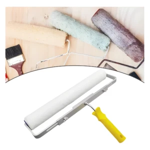 Rodillo de pintura blanco con mango amarillo, para paredes y techos amplios, acabado uniforme.