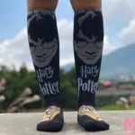 Medias de compresión negras con diseño de Harry Potter para adultos.