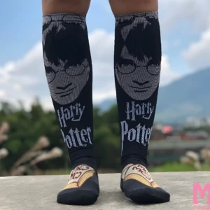 Medias de compresión negras con diseño de Harry Potter para adultos.