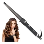 Rizadora de cabello cónica color negro con recubrimiento cerámico y control de temperatura junto a una mujer con ondas suaves y brillantes.