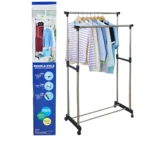 Ropero doble telescópico de metal con ruedas, con capacidad de 30kg, ideal para organizar ropa en espacios reducidos.