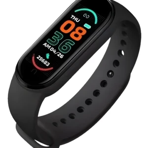 Smartband M6 negra en primer plano con pantalla digital mostrando hora 08:36 AM 04/26 y 25683 pasos.