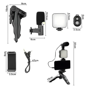 Kit de grabación con soporte para celular (8x3.5cm), luz LED (6.5cm), micrófono (10.5x6cm), control remoto (5x3.5cm), cable (47cm) y trípode (10cm).