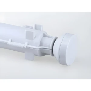 Molde blanco para sushi con detalle de clip lateral y tapa redonda.