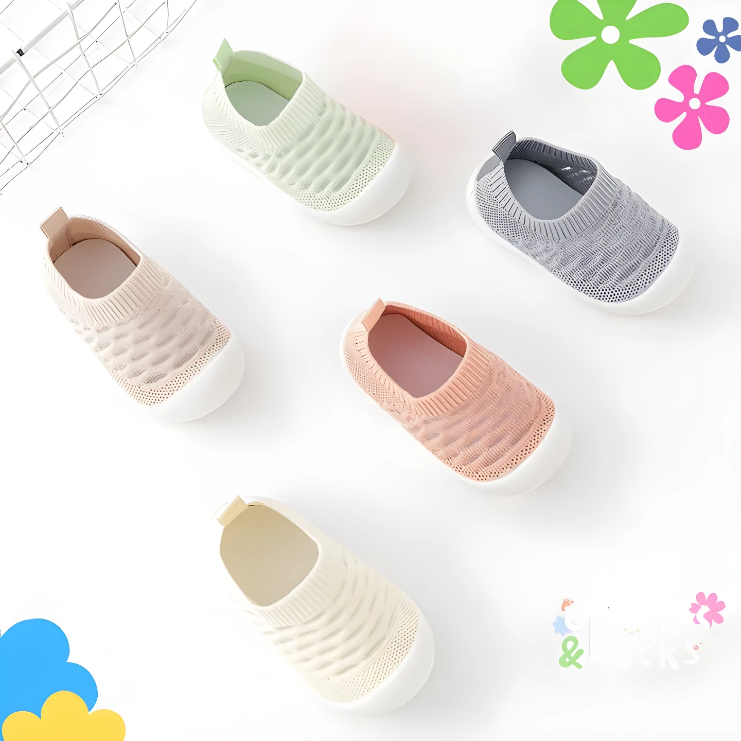 Zapatos de goma para bebés en tonos pastel: verde menta, rosado, gris y beige. Tejido suave, suela blanca. Ideales para primeros pasos.