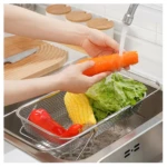 Escurridor de Frutas y Verduras Expandible Acero Inoxidable - Lava y Drena Alimentos Fácilmente - Imagen 5