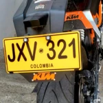 Portaplaca Acero Inoxidable KTM 3D - Protege y realza la estética de tu moto - Imagen 3