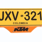 Portaplaca Acero Inoxidable KTM 3D - Protege y realza la estética de tu moto - Imagen 4