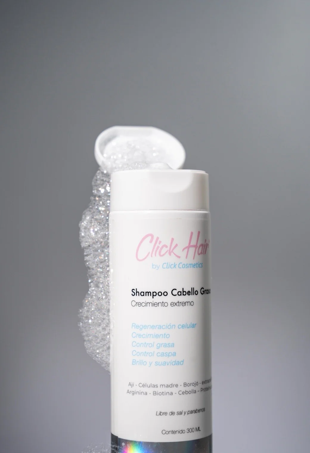 Shampoo Click Hair Cabello Graso 300ml con ají y borojó, control de grasa y crecimiento.
